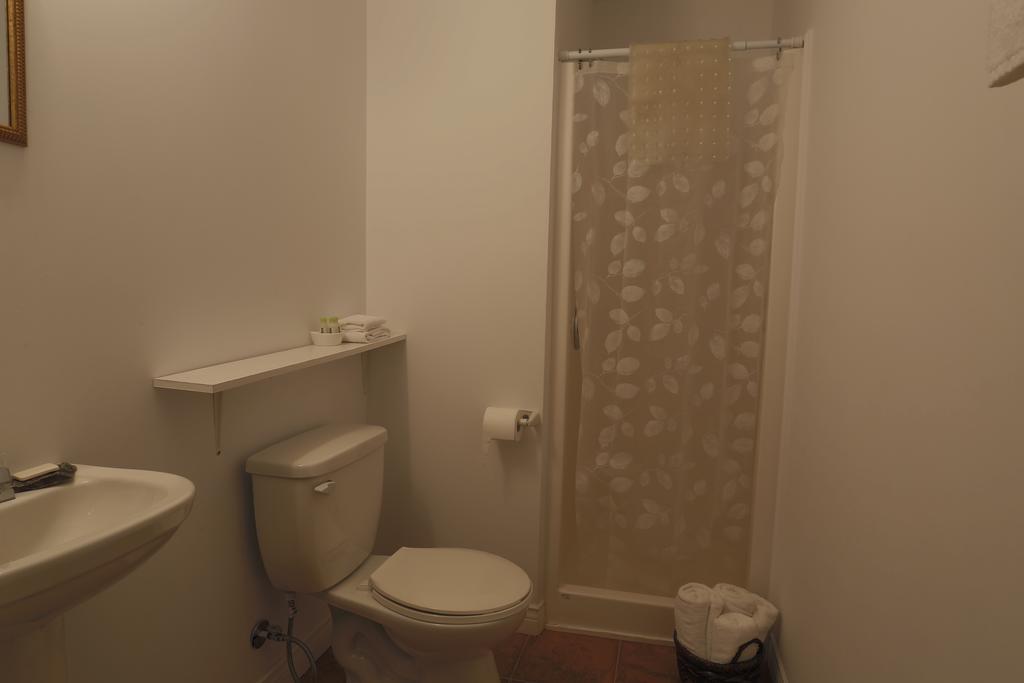 Meems Elliston B&B Eksteriør bilde