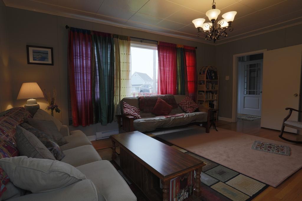 Meems Elliston B&B Eksteriør bilde