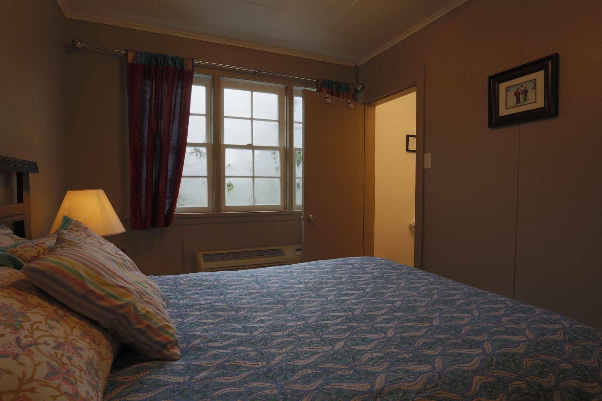 Meems Elliston B&B Eksteriør bilde