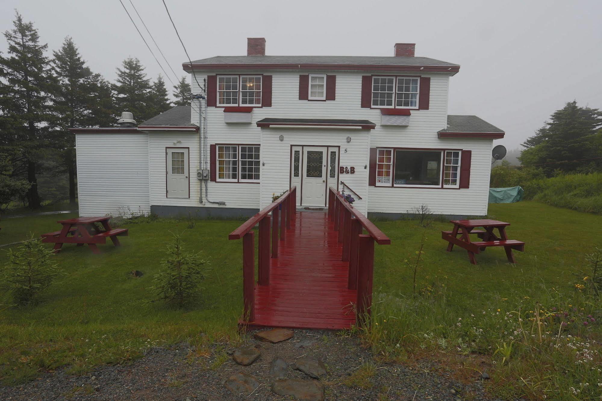 Meems Elliston B&B Eksteriør bilde